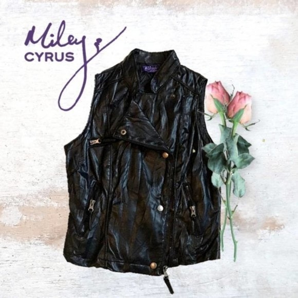 ⤵️Vintage Miley Cyrus size S - Picture 1 of 8